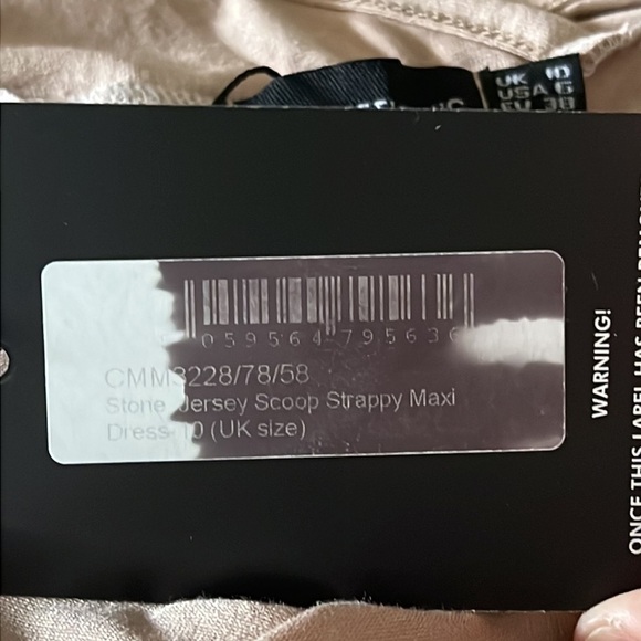 NWT PrettyLittleThing Jersey Scoop Strappy Maxi Dress Size 6 - Picture 7 of 8